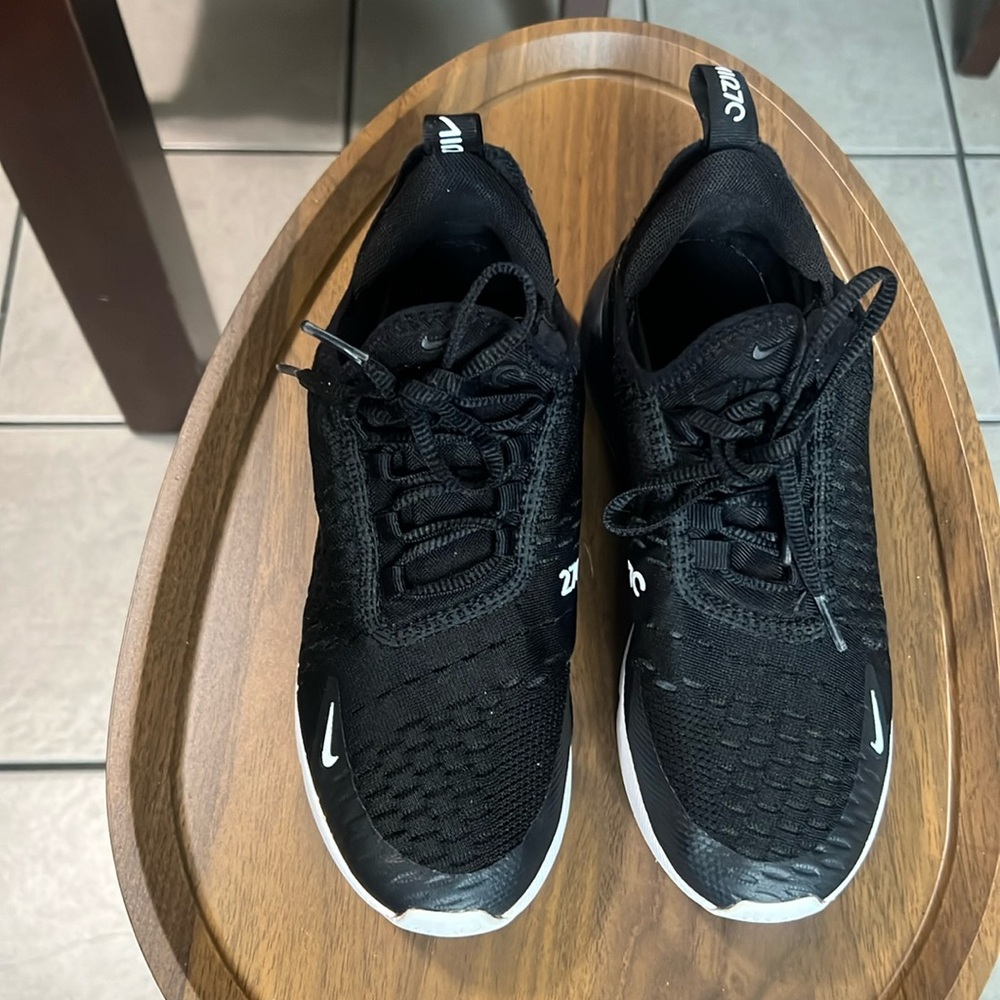 Nike Air Max 270 black white